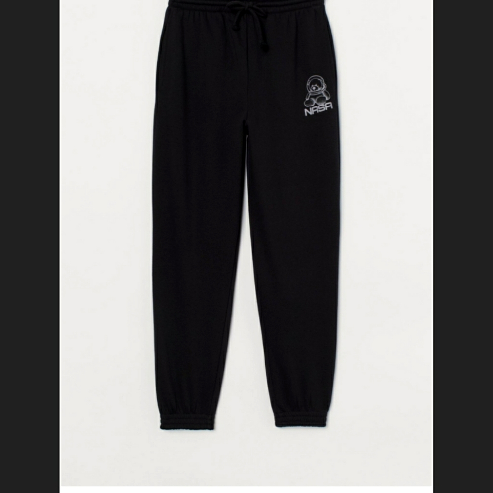 H & M Black Joggers